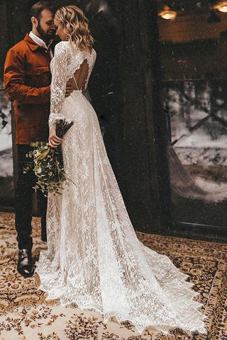 Robe de Mariée Bohème <br> Décolleté Plongeant